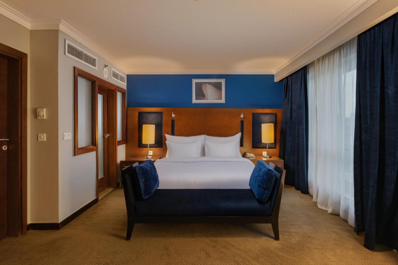 Radisson Blu Hotel, Cairo Heliopolis מראה חיצוני תמונה