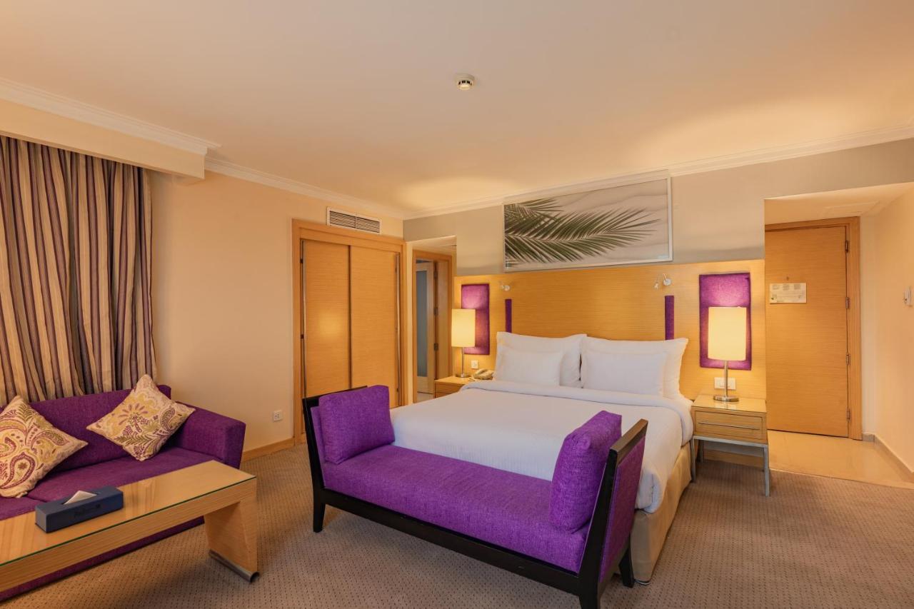 Radisson Blu Hotel, Cairo Heliopolis מראה חיצוני תמונה
