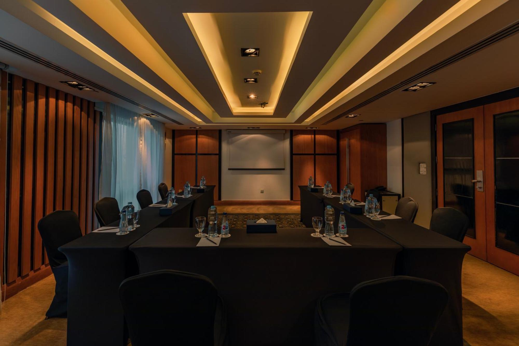 Radisson Blu Hotel, Cairo Heliopolis מראה חיצוני תמונה